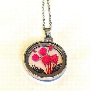 Handmade Silvertone Pink Dried Flower Necklace